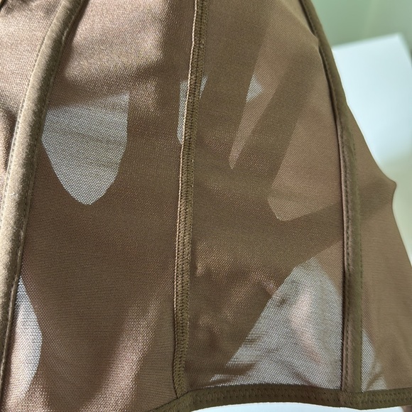 SKIMS M power mesh waist trainer - Picture 7 of 10